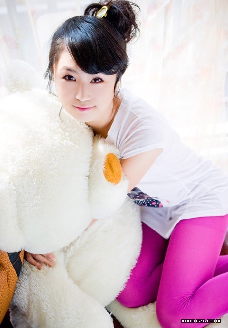 90年后可爱小女生粉红色裤袜(图3)