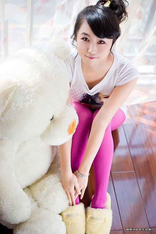 90年后可爱小女生粉红色裤袜(图4)