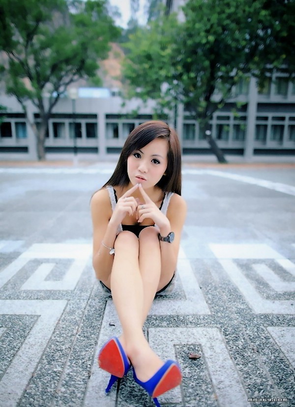 清纯可爱小美眉陈颖嫦(图4)