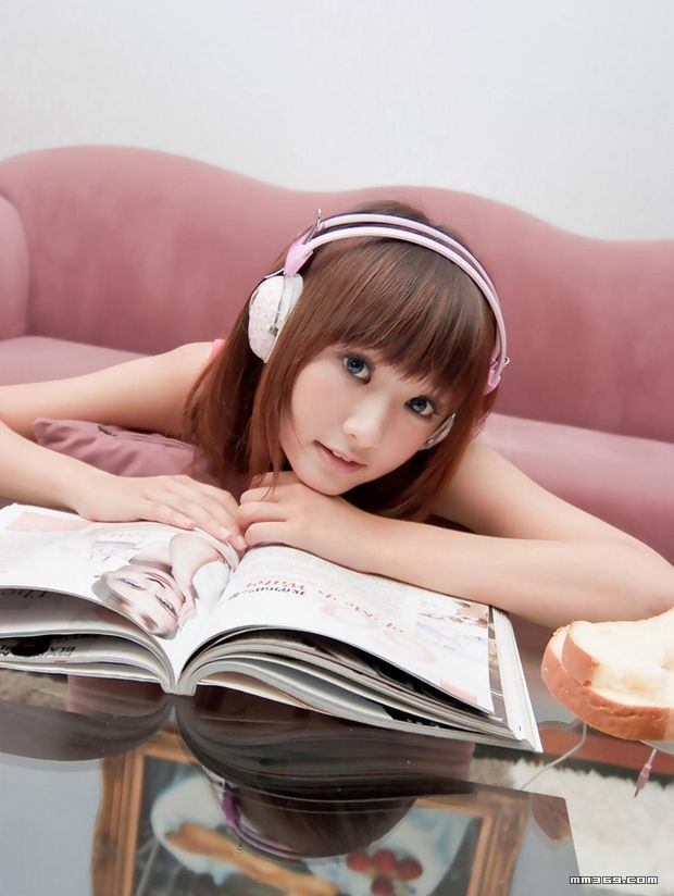 清纯气球女孩水汪汪大眼睛(图24)