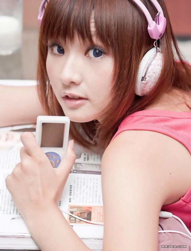 清纯气球女孩水汪汪大眼睛(图27)