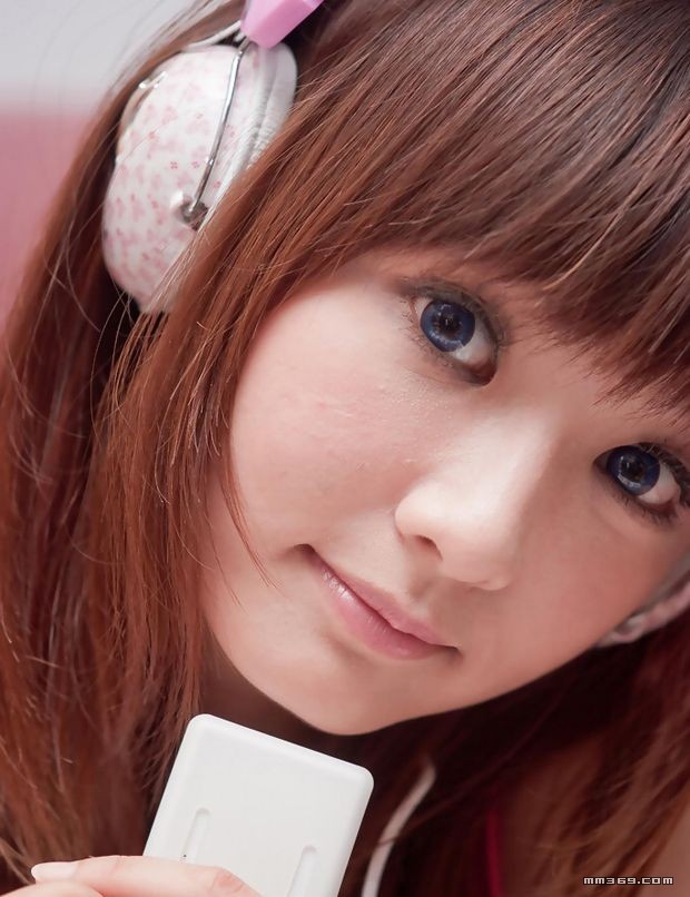 清纯气球女孩水汪汪大眼睛(图28)