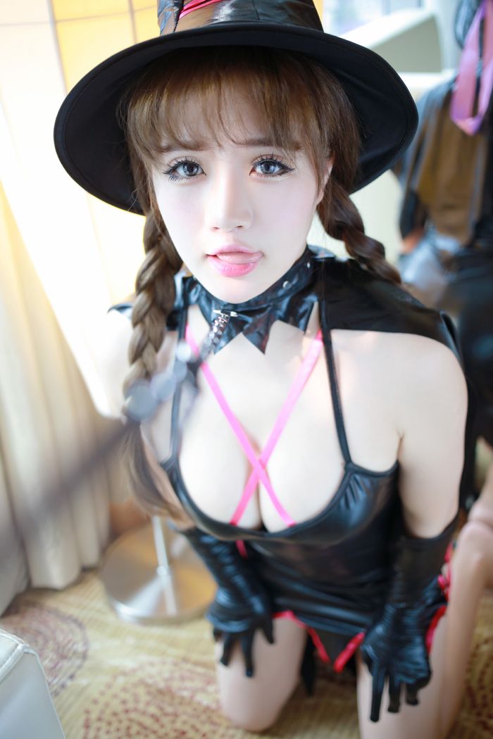 制服美女徐cake圣诞装提前来献礼(图38)