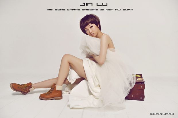 时尚可爱婚纱照有点小性感(图11)