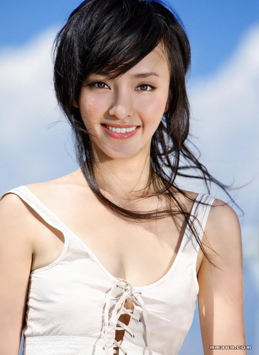 形象百变的气质型美人(图7)