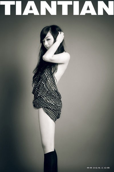 清纯性感混血美女个人写真(图5)