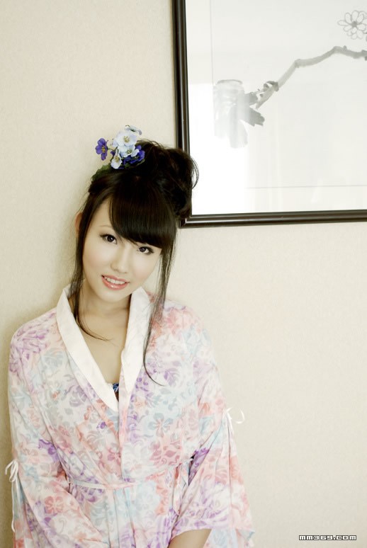 90后邻家女孩纯情写真图(图6)