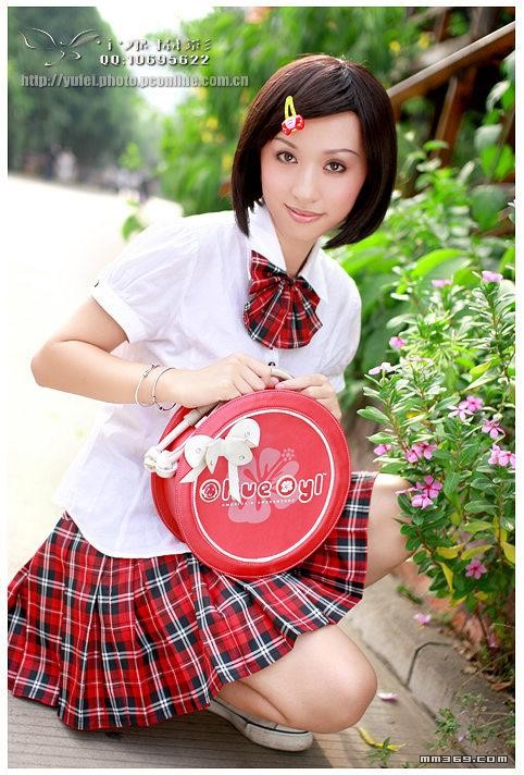 经典摄影：清纯纯涩女孩(图5)