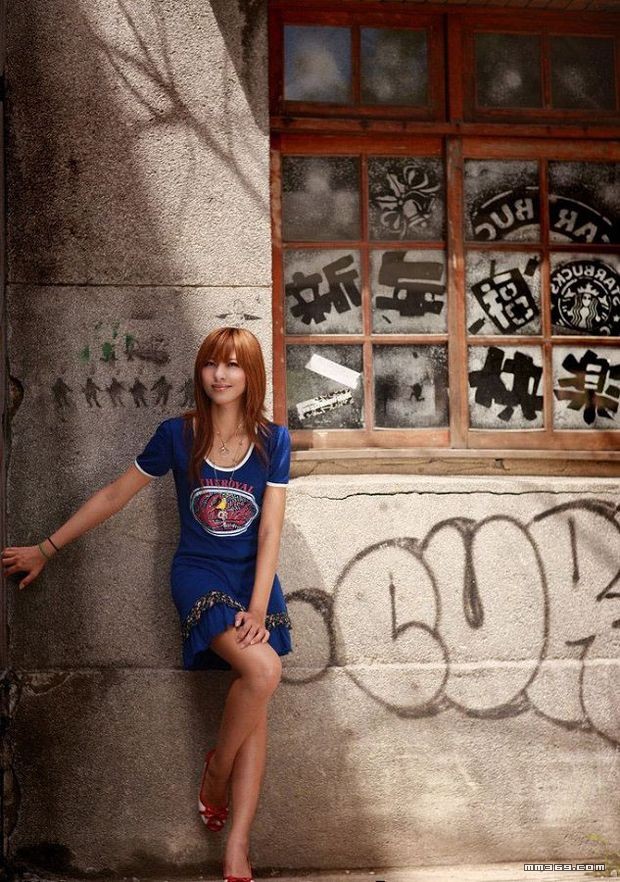 阳光青春MM的蓝色魅力(图3)