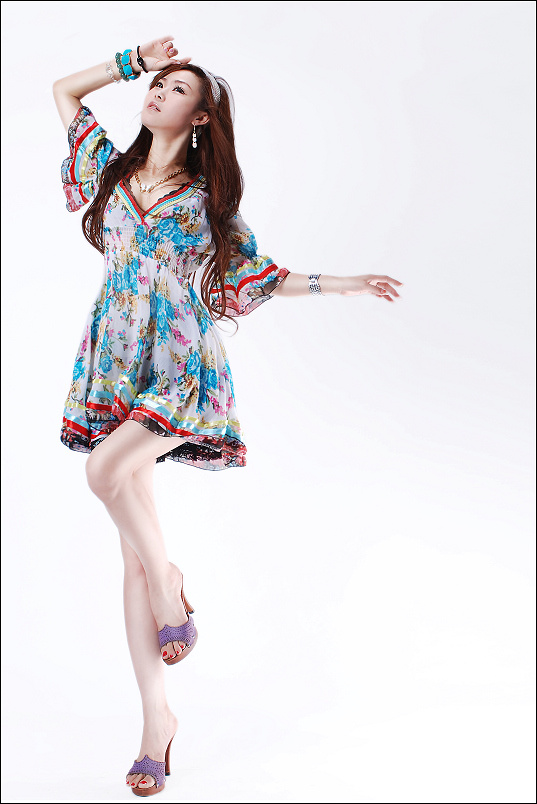 时尚MM大晒高调人像照(图5)