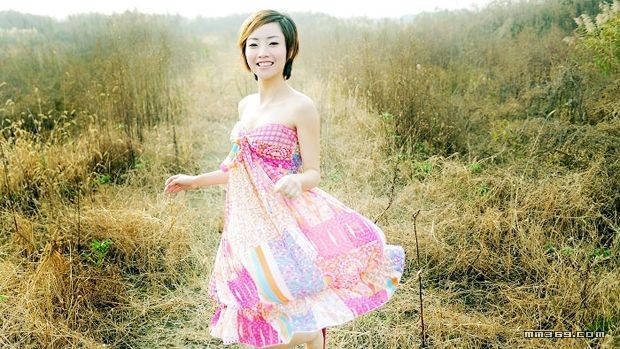 绝美少女的清凉绚丽夏装(图4)