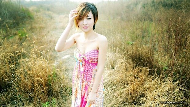 绝美少女的清凉绚丽夏装(图5)