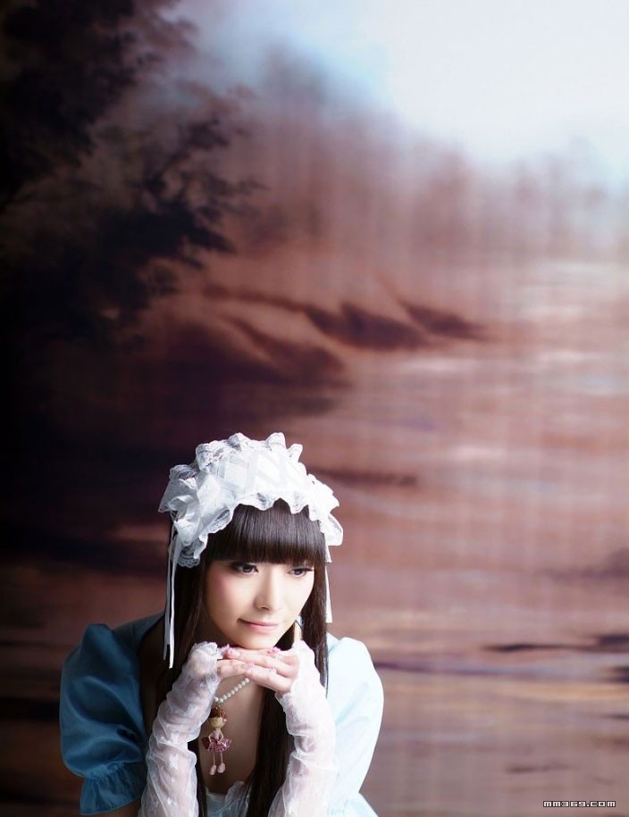 娃娃清纯气质混搭魔鬼身材(图12)