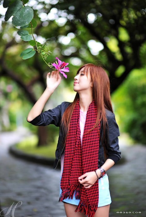 美丽的小薇，靓丽惊人(图13)