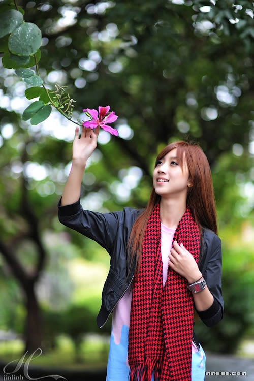 美丽的小薇，靓丽惊人(图5)