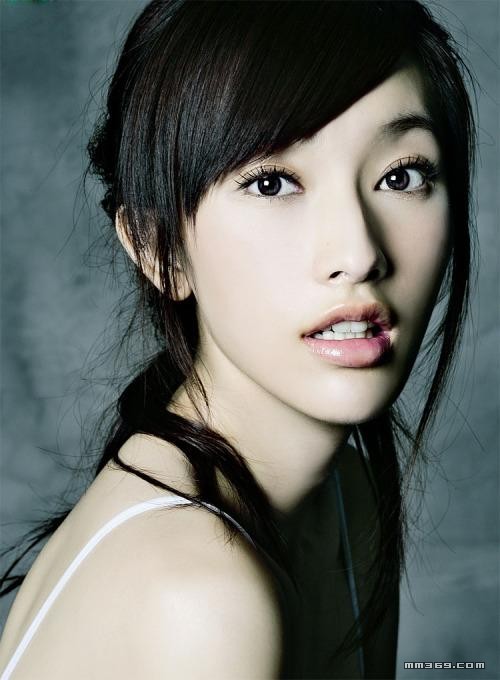 超时尚的东方美女(图3)