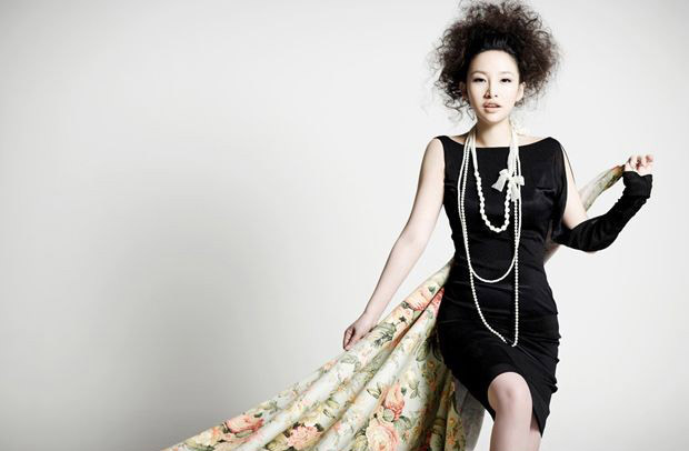 Ayawawa经典爆炸头写真(图5)