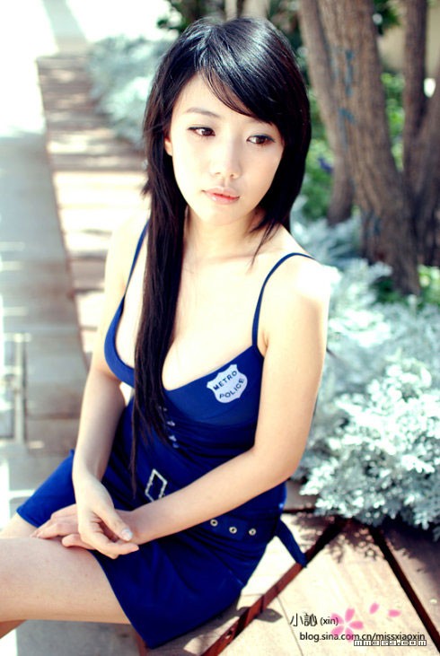 围绕在性感与清纯的边缘(图2)