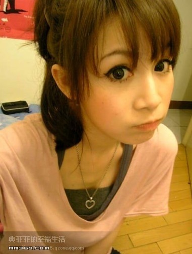 棒棒门典菲菲照片 典菲菲qq博客(图3)