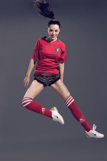 世界杯宝贝诠释非洲狂野足球(图7)