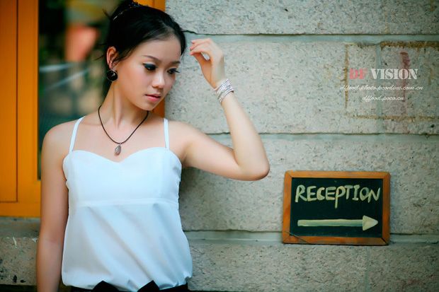 茶吧内气质非凡的白领美女(图10)