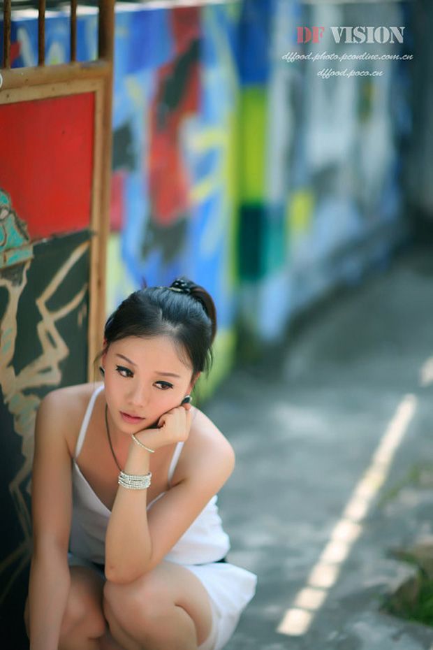 茶吧内气质非凡的白领美女(图9)