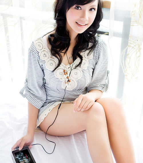 小小电台美女 一个人的快乐(图5)