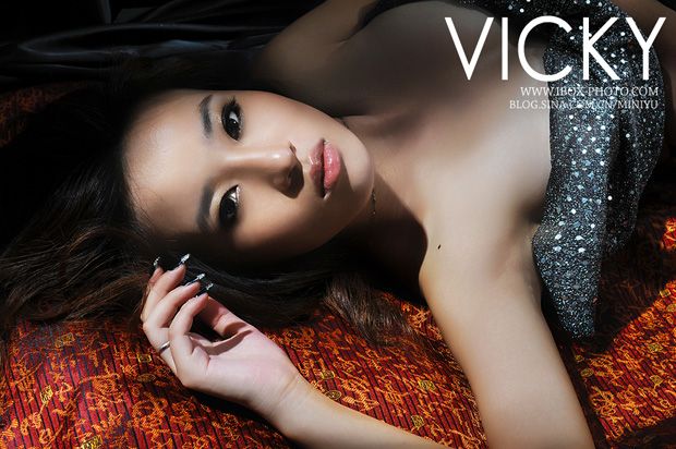 vicky杂志风 清纯美女性感照(图5)