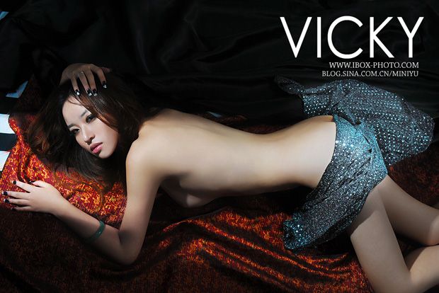 vicky杂志风 清纯美女性感照(图7)