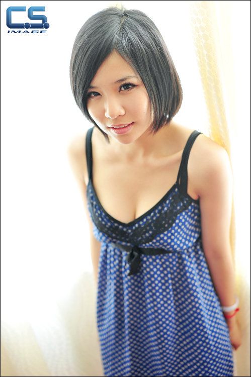 90年后美女小婷性感私房照(图10)