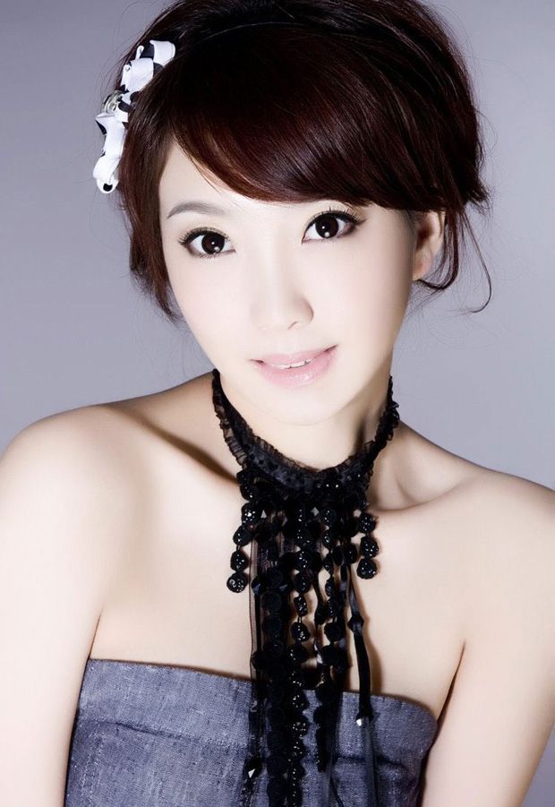 上戏绝色美女倪歆柔清纯写真(图7)