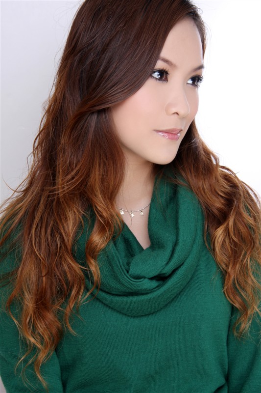 极品长发美女清纯写真图片(图1)