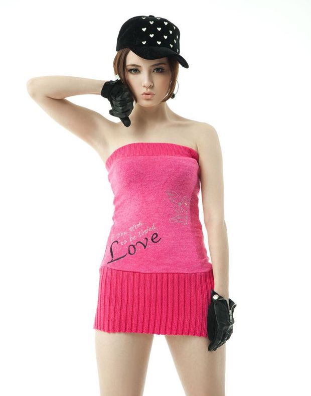 脸蛋纯情的白嫩90后美女(图7)