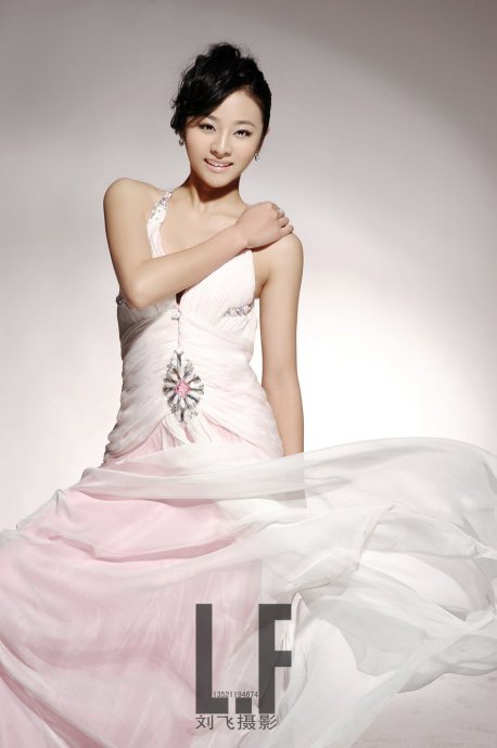 斯琴高娃 迷人眼神很勾魂(图9)