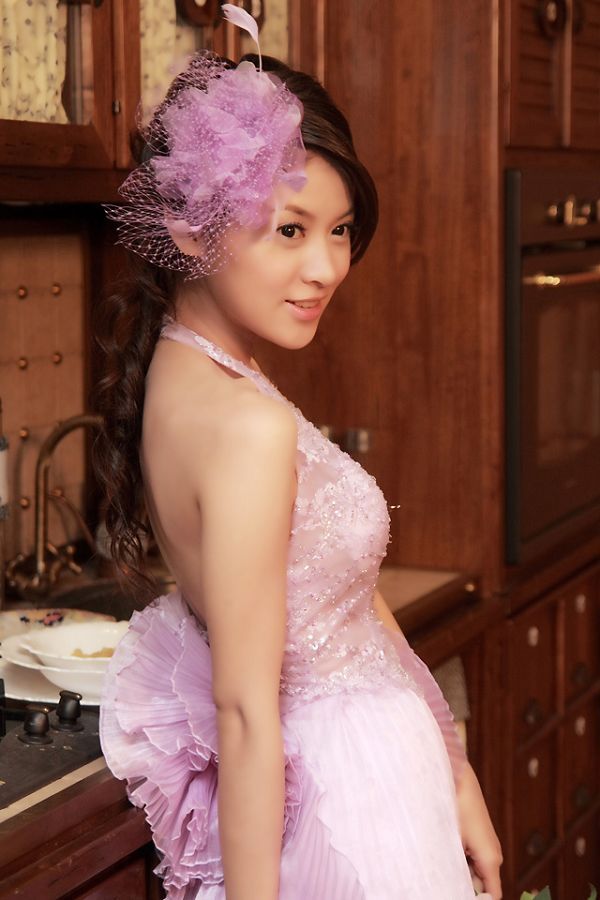 美丽90后少女闺房性感秀(图16)