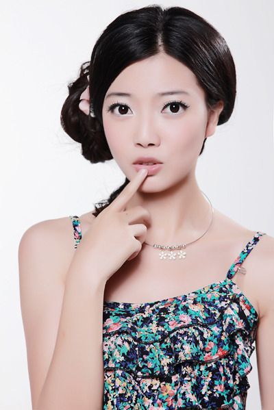 10月《U尚》封面美女 黄晓月(图8)