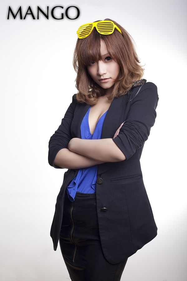 亚男梦儿性感好身材大比拼(图11)