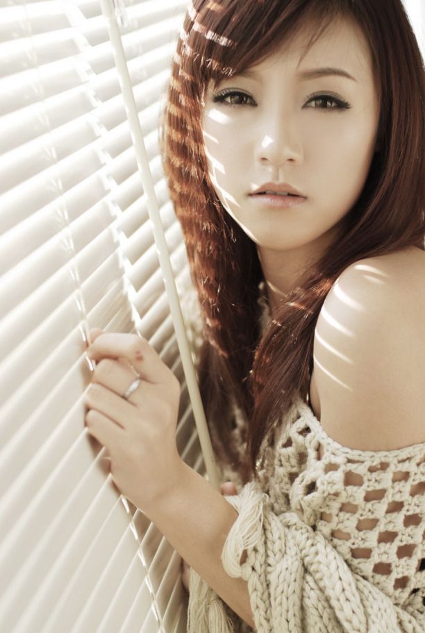 美女张楠自家清纯私房自拍(图6)