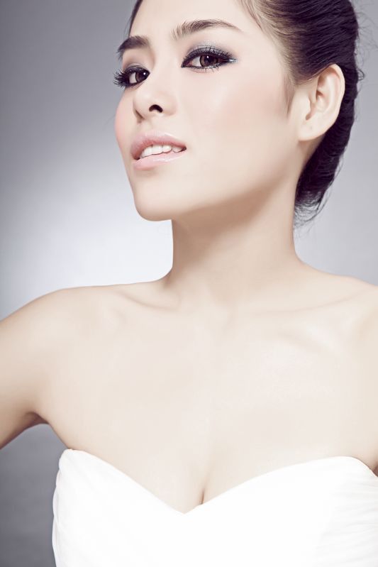 白色天使美女韩菲 身材很好(图2)