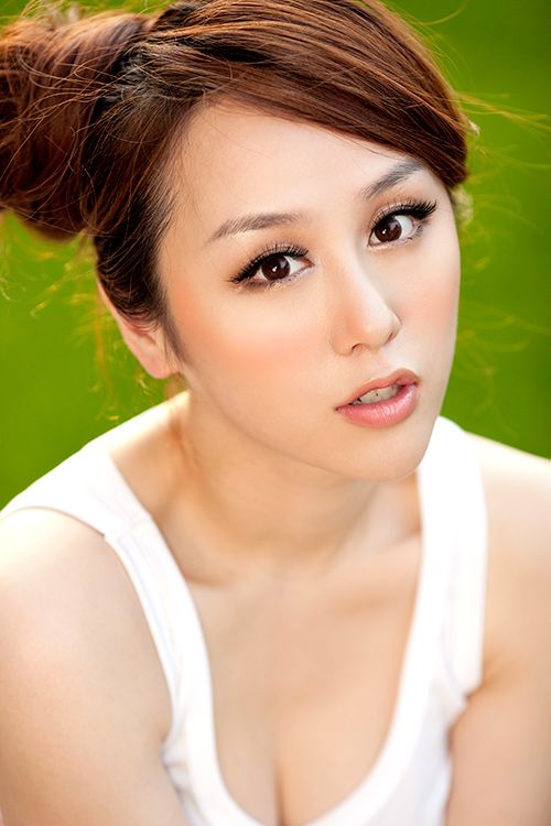 清纯金伊彤甜美时尚写真(图9)