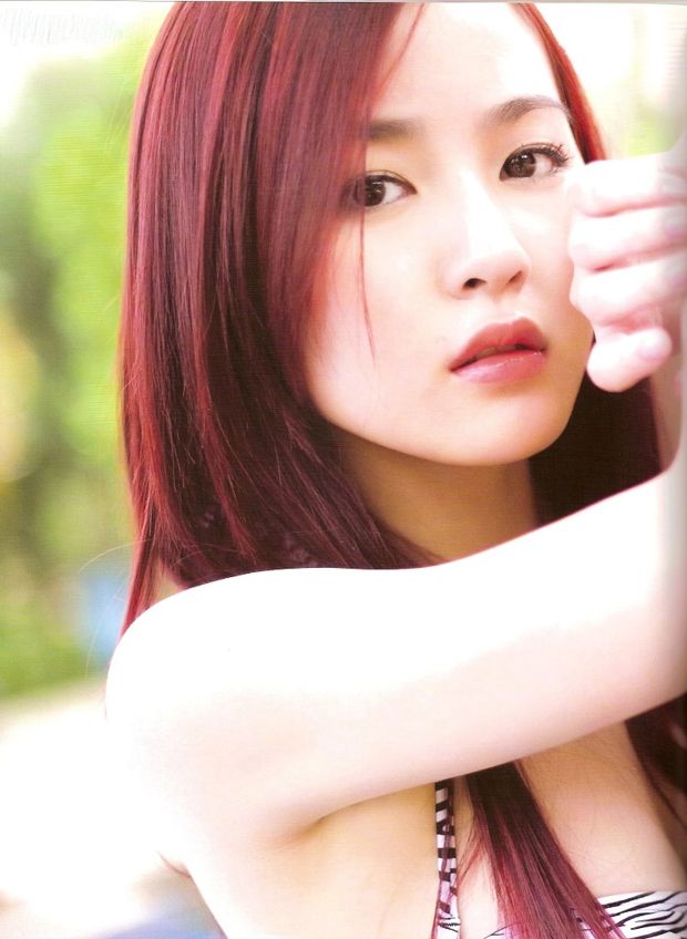 养眼美眉李蕴滴水般靓丽写真(图19)