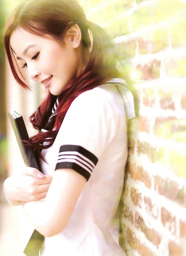 养眼美眉李蕴滴水般靓丽写真(图23)