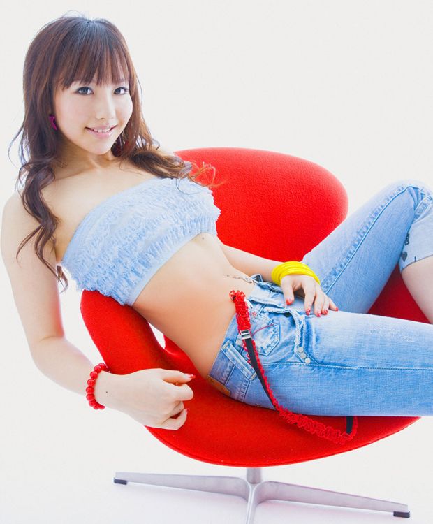 甜美美女谷村奈南 水汪汪迷人大眼睛(图3)