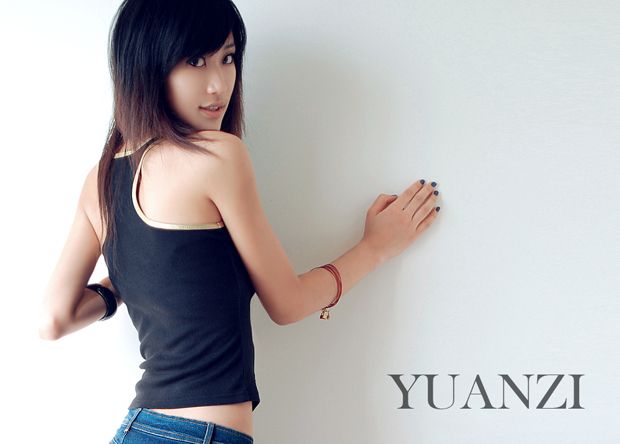 丽人MM独秀S形绝美好身材(图6)