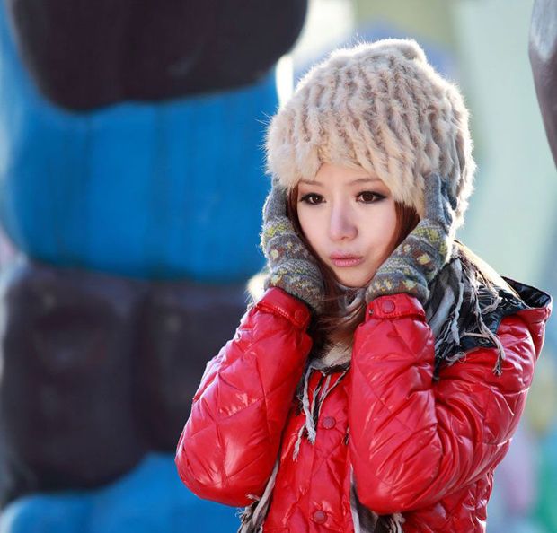 清纯红衣美女之冬日欢乐情怀(图7)