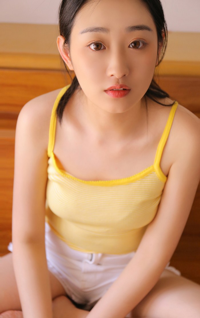 红色圣诞美女很养眼很迷人(图6)