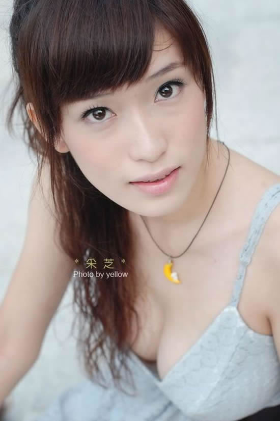 影子mm户外清纯照 尽享悠闲自在生活(图9)