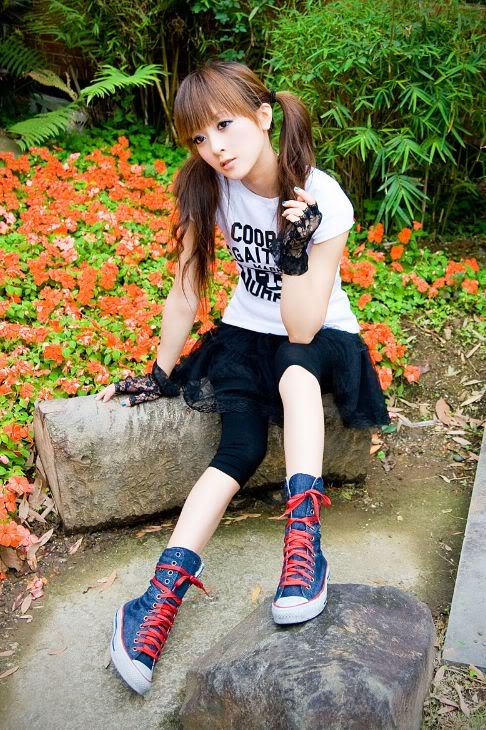 台湾果子MM蝶恋花情结写真(图12)