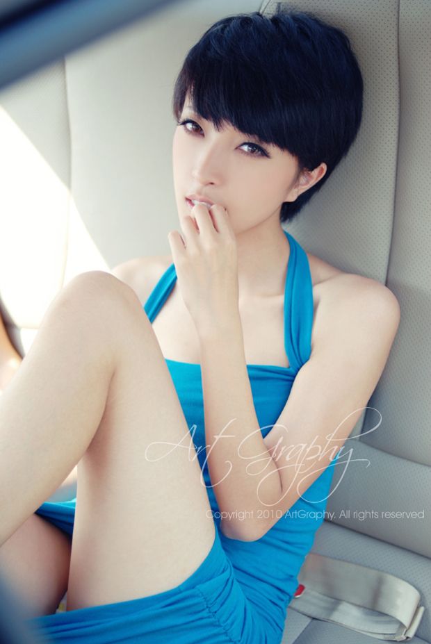 MM清纯写真套图 迷人大眼吸人眼球(图4)