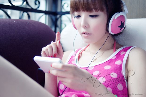 MM清纯写真套图 迷人大眼吸人眼球(图8)